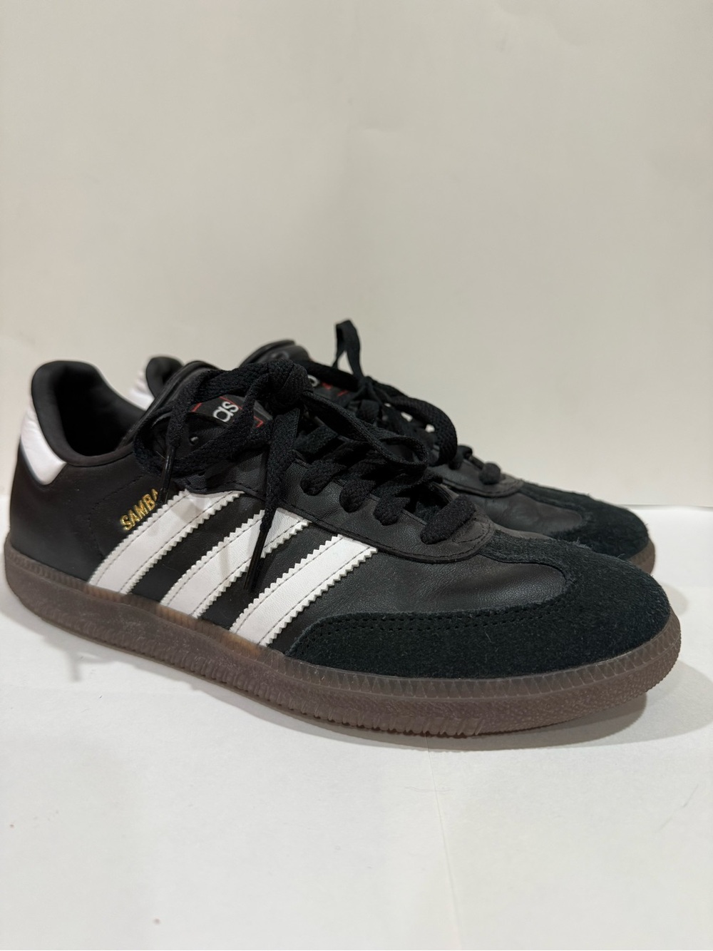 Adidas Samba Classic Sneakers in Black and White mens sz 7.5 GUC
